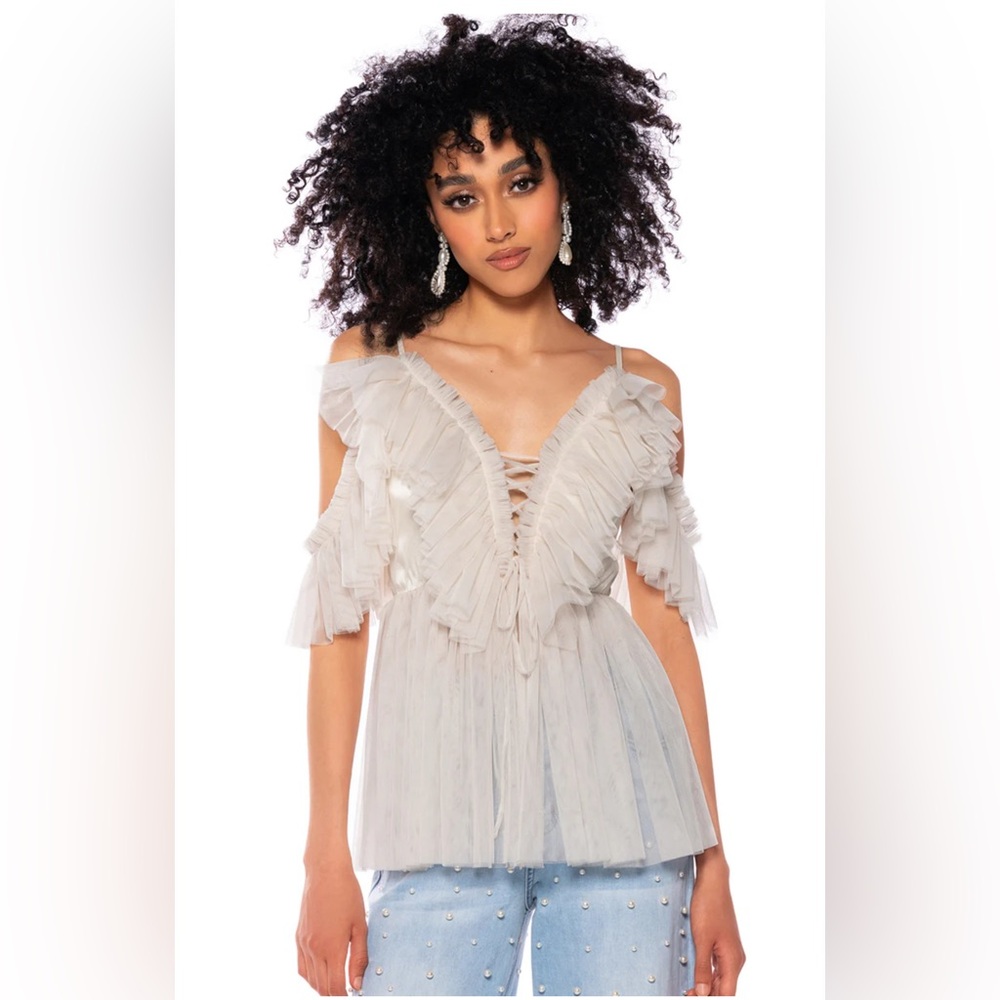 New w/Tags AKIRA ONCE UPON A DREAM OFF THE SHOULDER BLOUSE Size Medium
